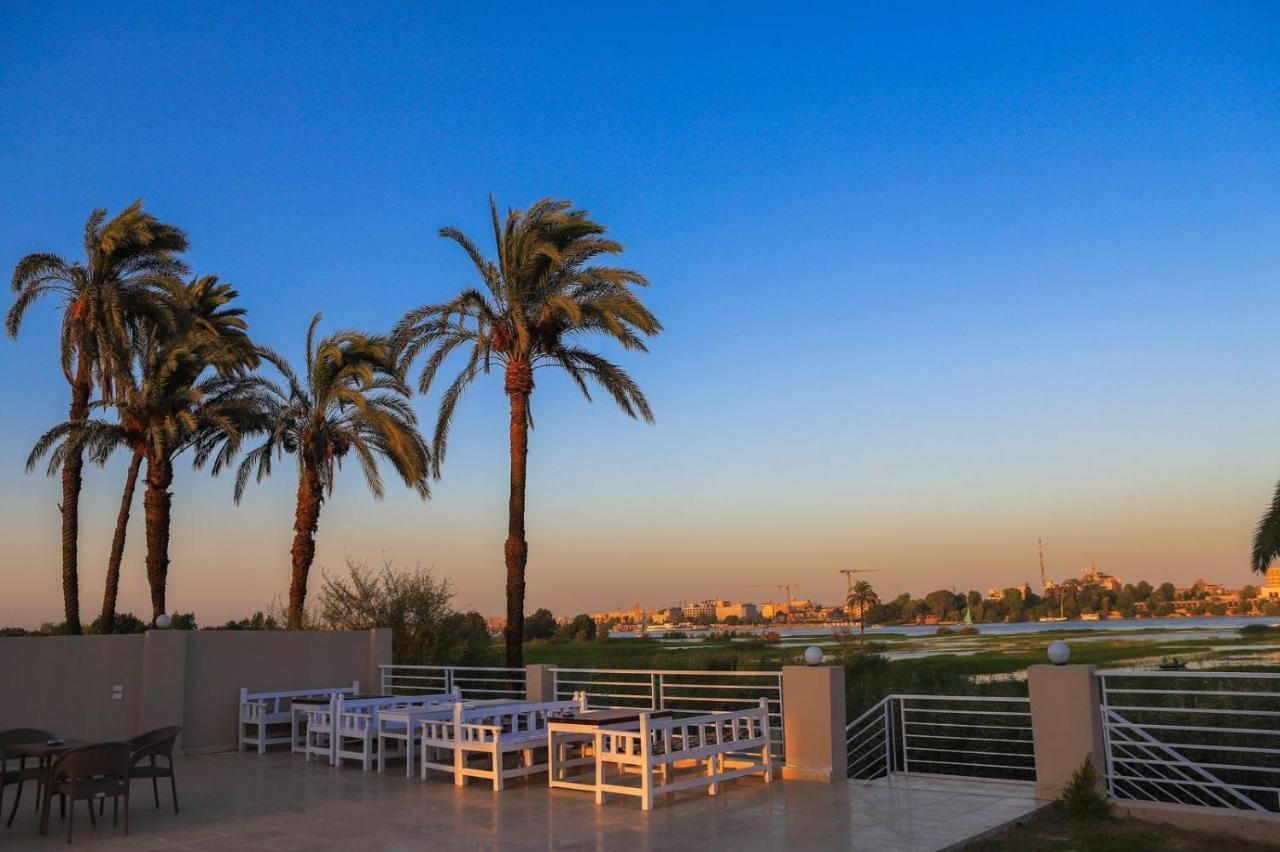 Royal Nile Villas - Pool View Apartment 2 Luxor Esterno foto
