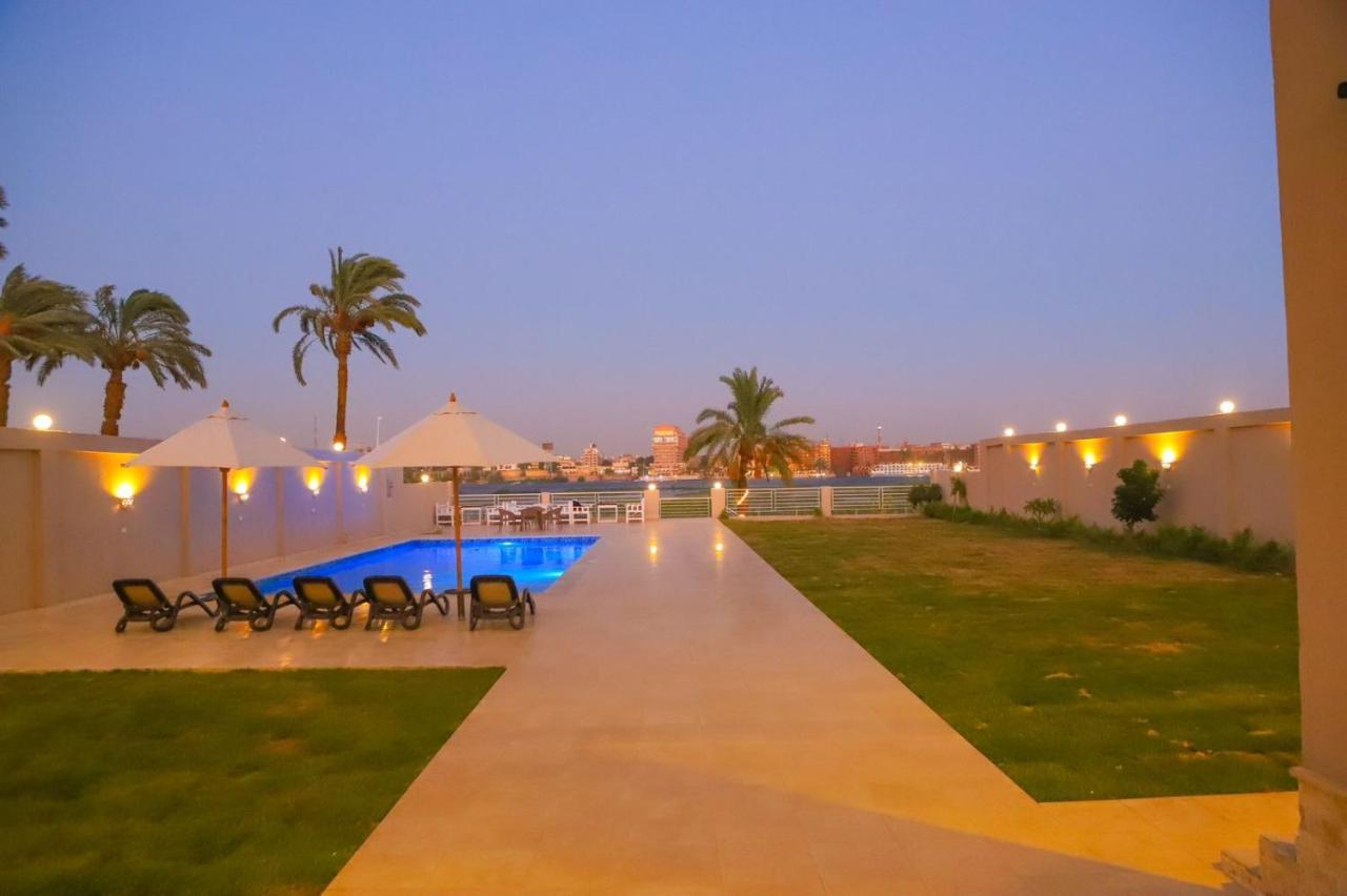 Royal Nile Villas - Pool View Apartment 2 Luxor Esterno foto
